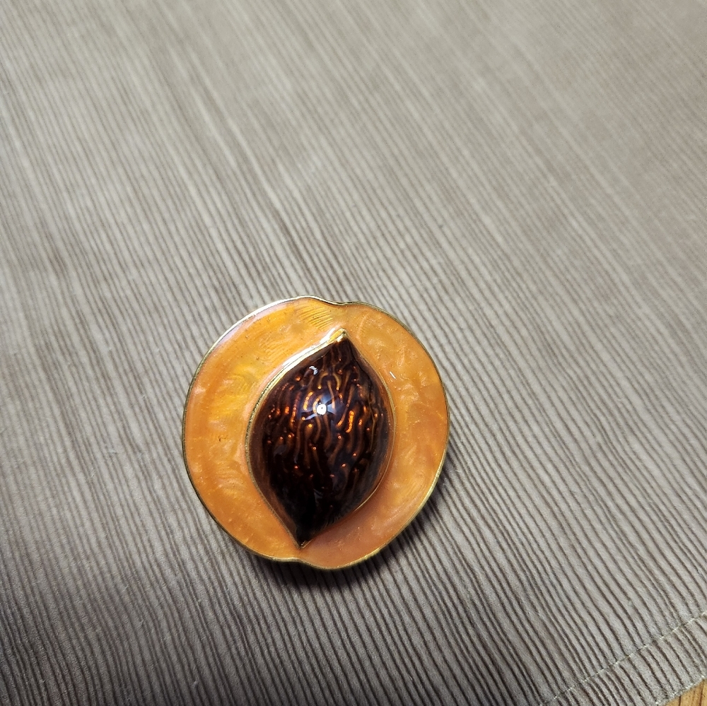 Edgar Berebi limited edition peach